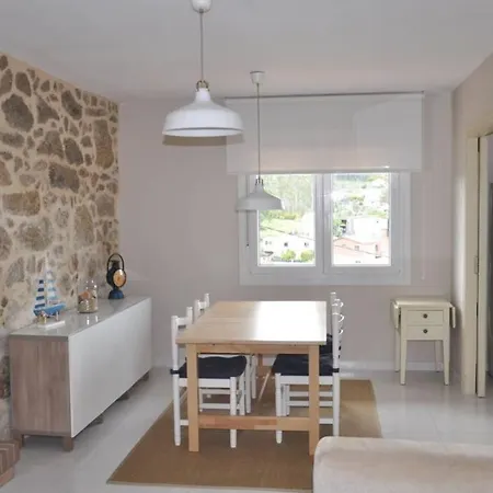 Casa En Con Jardin Y Vistas A La Ria.